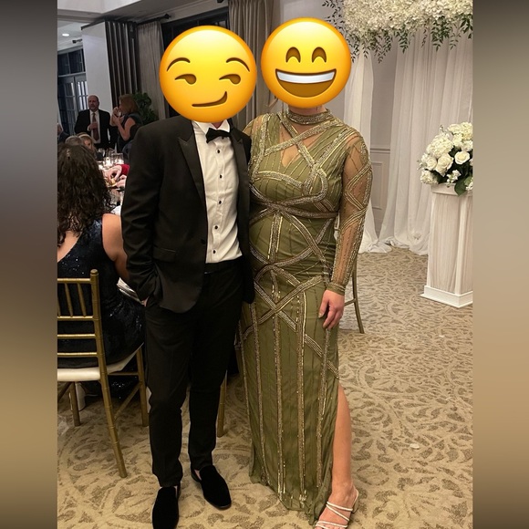 ASOS DESIGN Tall ergonomic embellished maxi dress in khaki green. Size 16 tall. - Picture 2 of 3